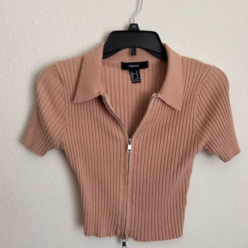 F21 collared knit zip up crop